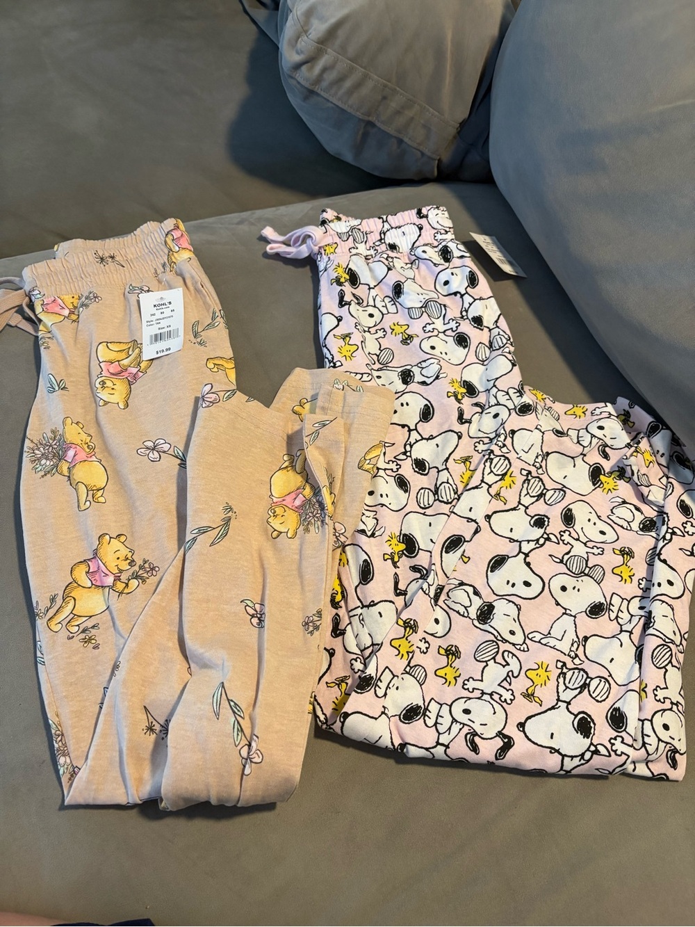 Juniors Winnie the Pooh and snoopy pajama pants NWT size XS